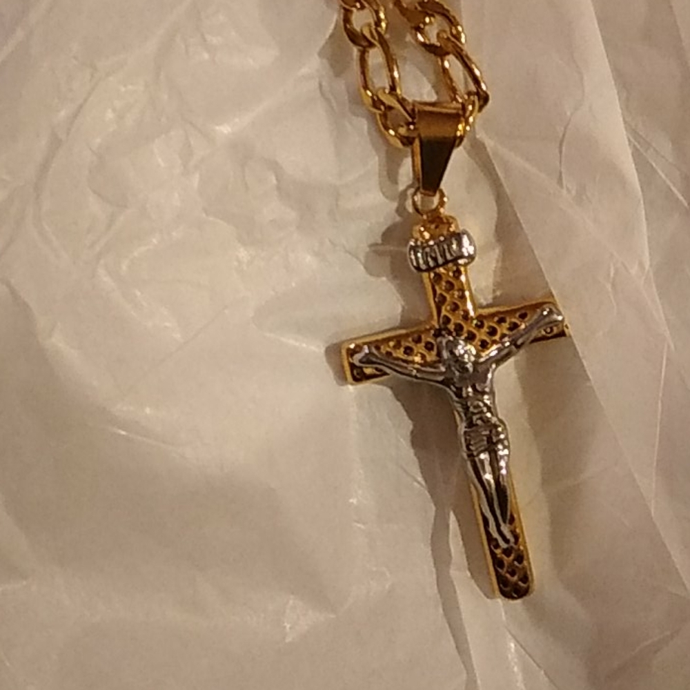 New Cross Necklace!